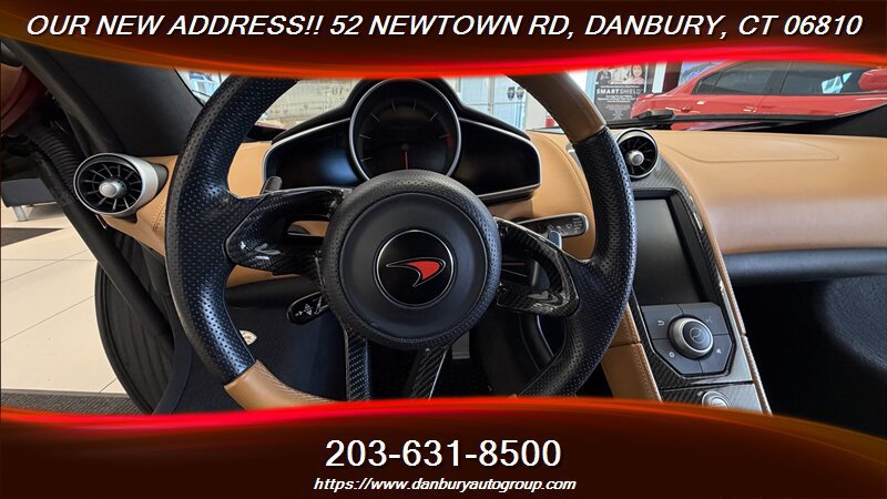 Used 2012 McLaren MP4-12C Coupe RWD image 41
