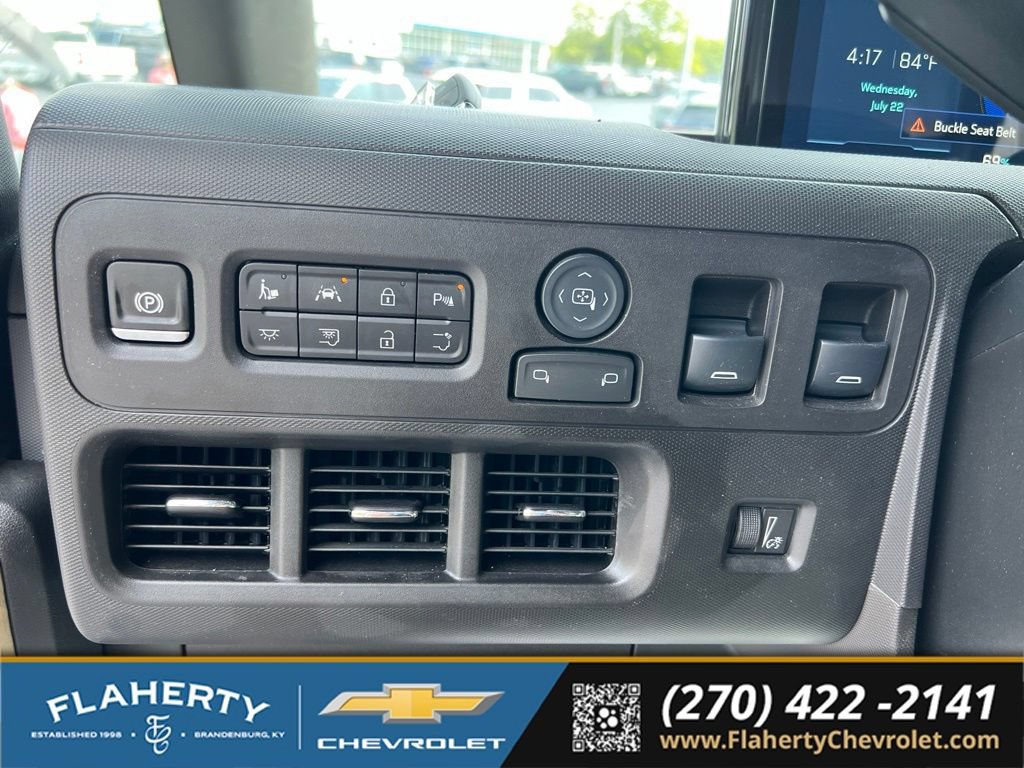 Used 2024 Chevrolet Brightdrop 600 w/ Commercial Equipment Package AWD/4WD image 11