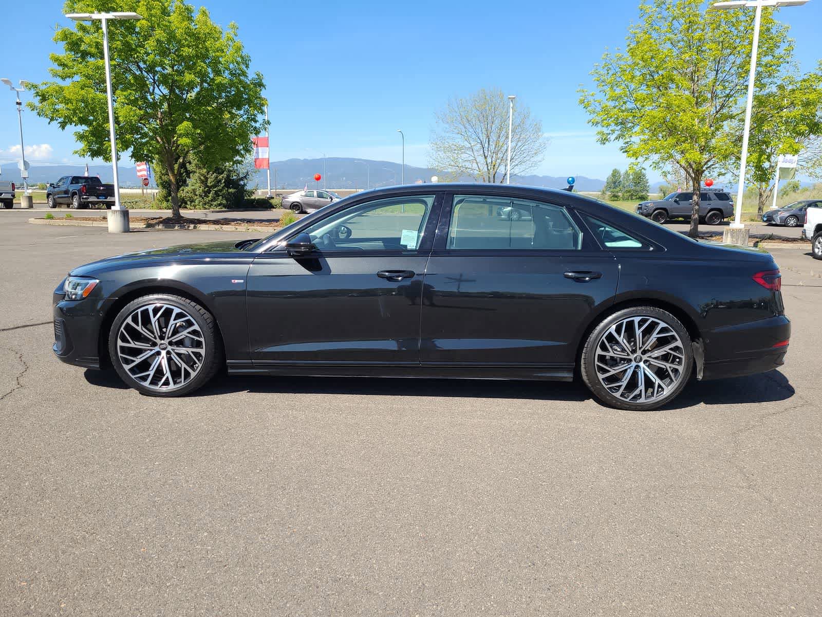 Used 2023 Audi A8 L 3.0T AWD/4WD image 11