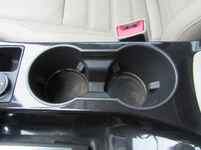 Used 2017 Ford C-MAX Titanium w/ Equipment Group 301A image 52