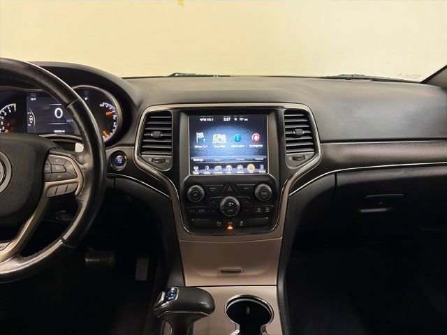 Used 2015 Jeep Grand Cherokee Limited AWD/4WD image 30