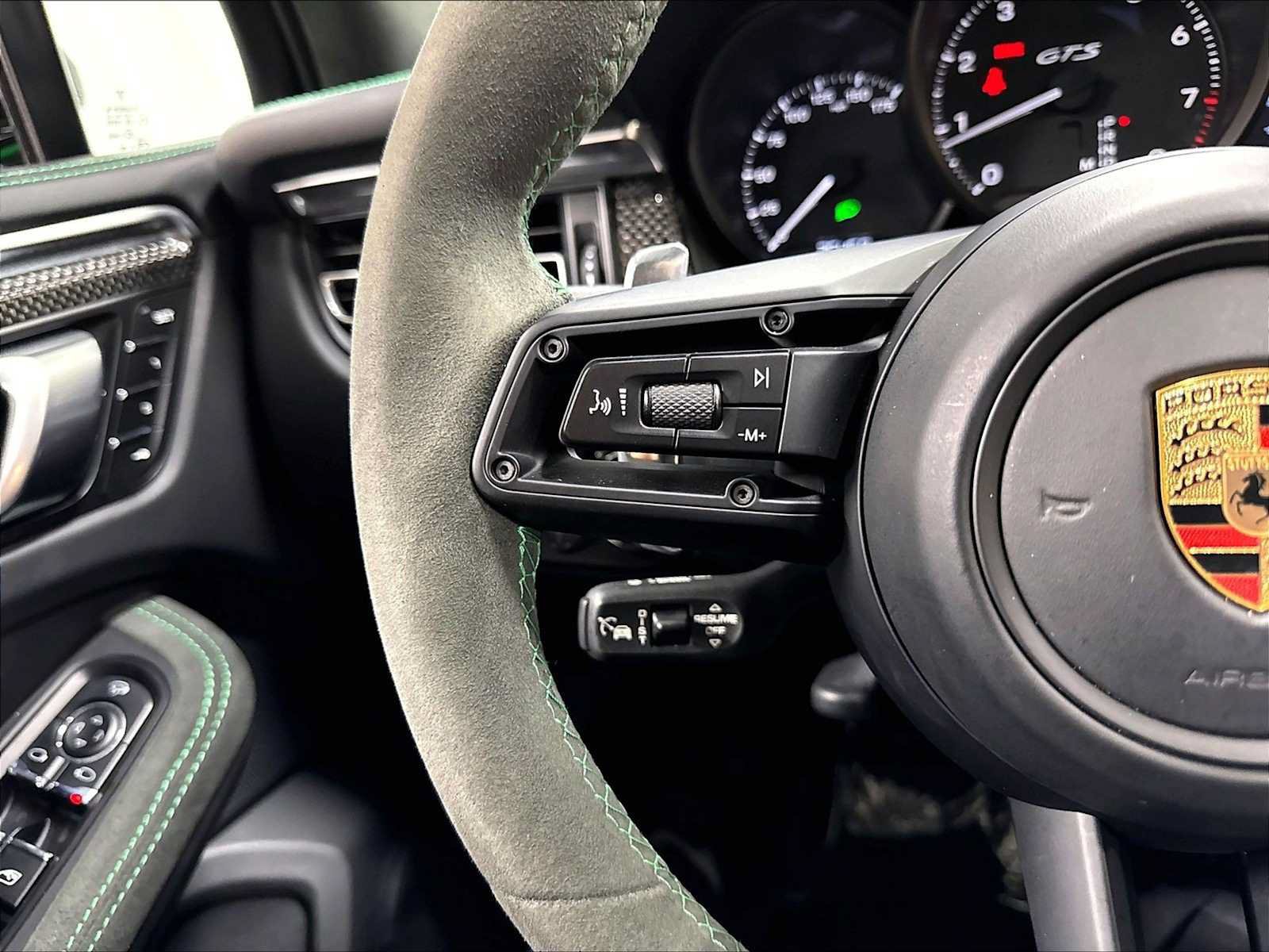 Used 2023 Porsche Macan GTS AWD/4WD image 21