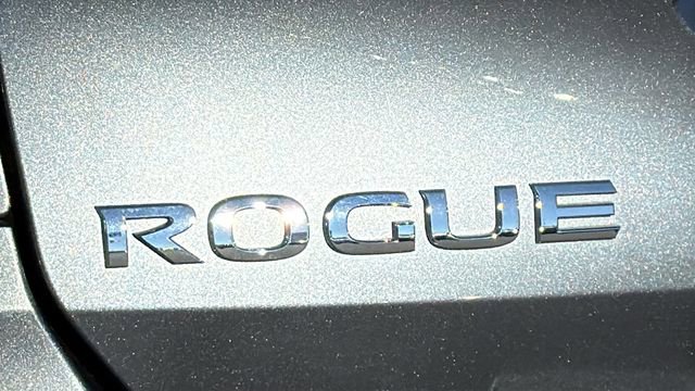 Used 2020 Nissan Rogue SL w/ Premium Package image 28