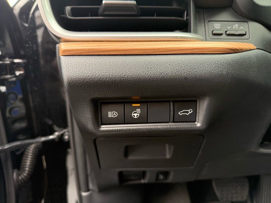 Certified 2025 Toyota Grand Highlander Limited image 13