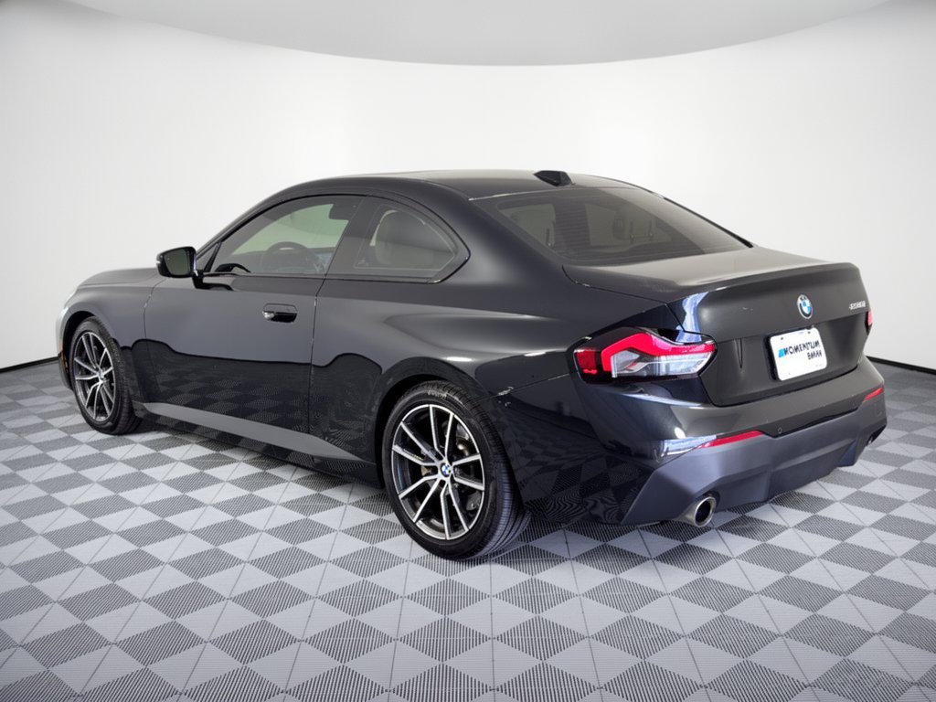 Certified 2024 BMW 230i Coupe w/ Convenience Package RWD image 3
