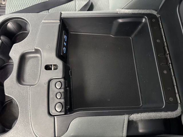 Used 2018 RAM 1500 Express w/ Express Value Package image 41