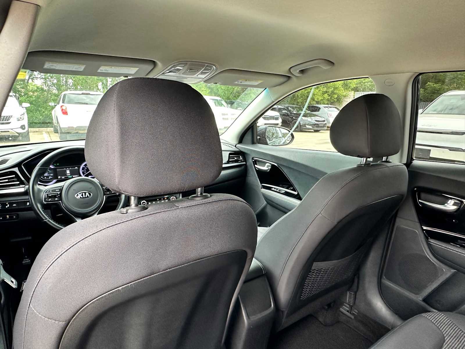 Used 2020 Kia Niro LXS image 22