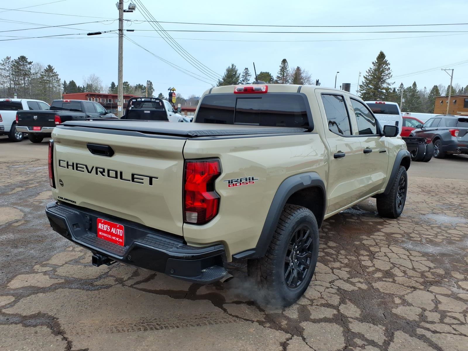 Used 2024 Chevrolet Colorado Trail Boss w/ Safety Package AWD/4WD image 6