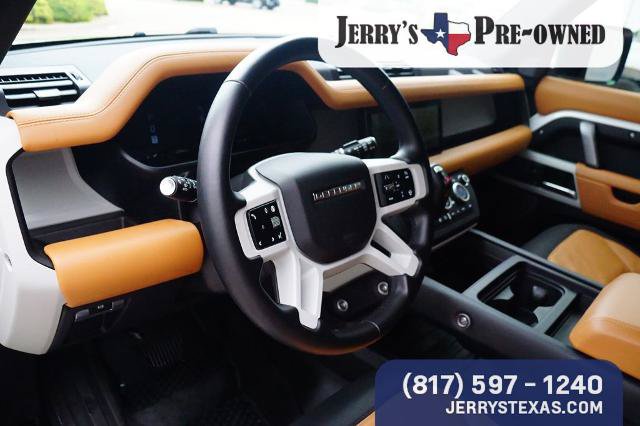 Used 2024 Land Rover Defender 110 X-Dynamic SE AWD/4WD image 19