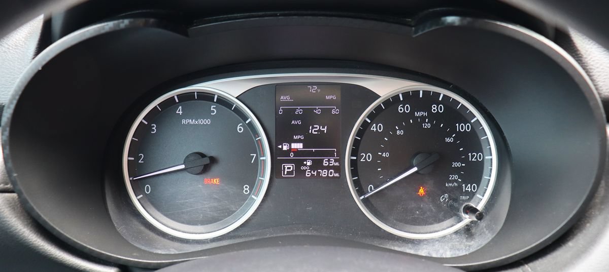 Used 2024 Nissan Versa S w/ Trunk Package FWD image 42