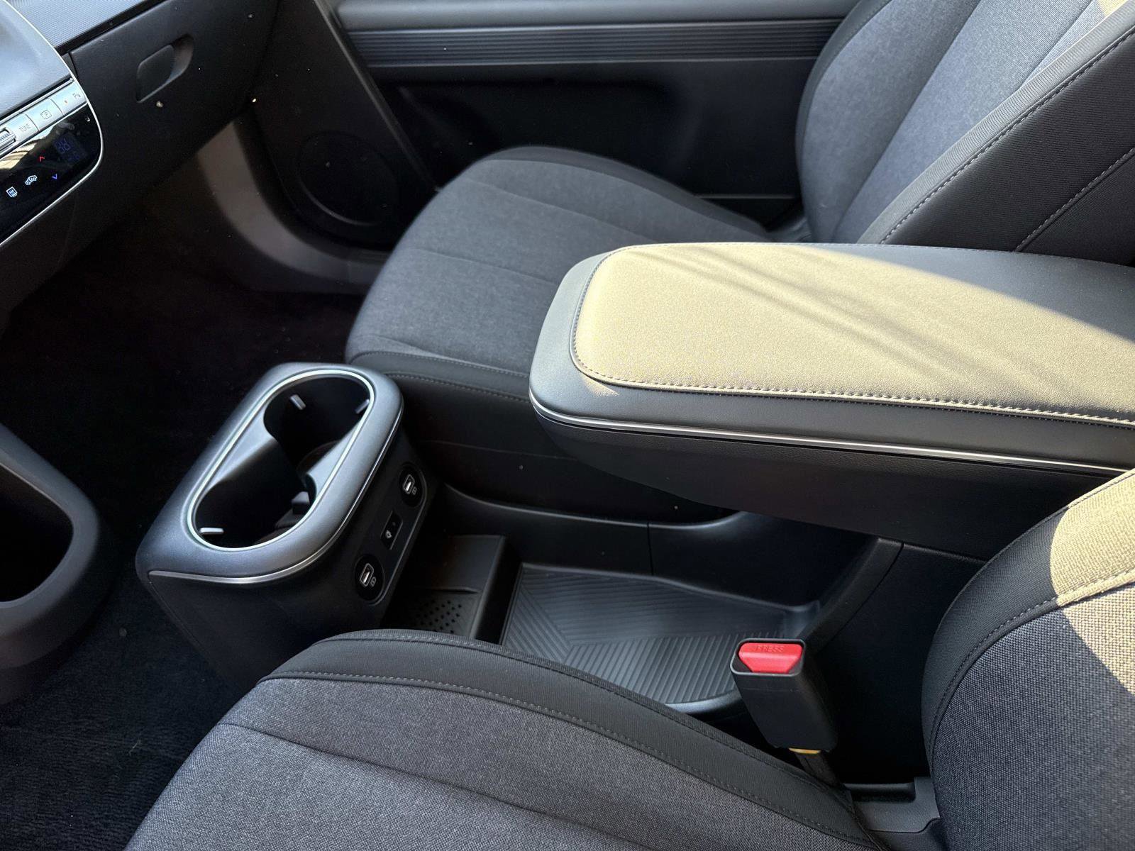 Used 2024 Hyundai Ioniq 5 SEL image 19