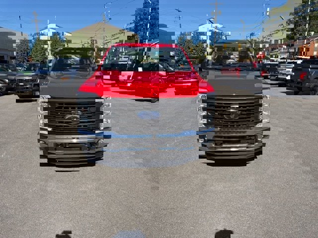 New 2026 Ford F350 XL image 2