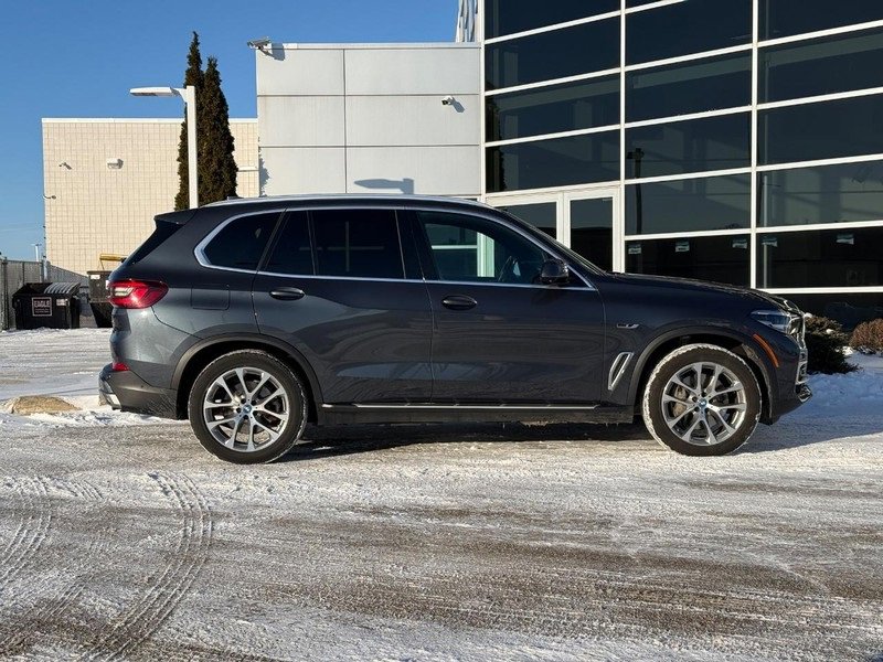 Used 2022 BMW X5 xDrive45e video 2