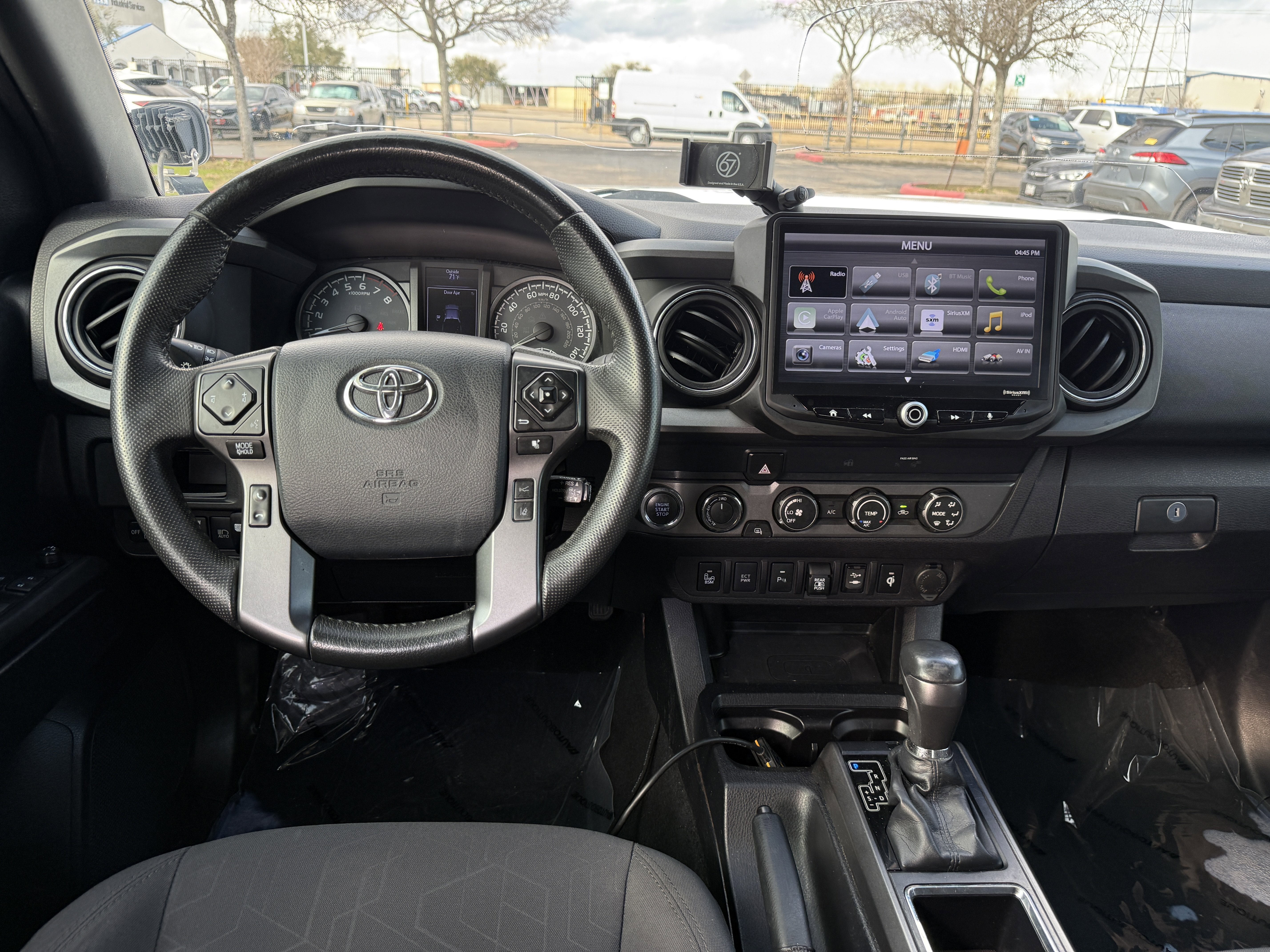 Used 2019 Toyota Tacoma TRD Off-Road w/ Technology Package AWD/4WD image 20