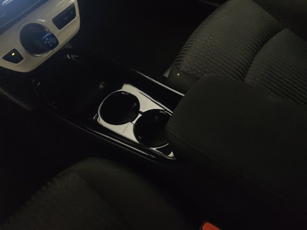 Used 2018 Toyota Prius Prime Plus image 26