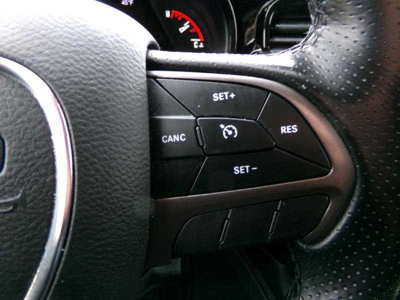 Used 2021 Dodge Durango SXT image 17