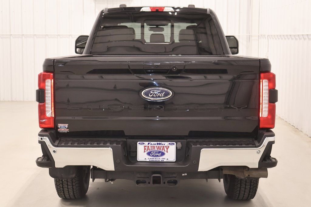 Certified 2023 Ford F350 Lariat w/ Lariat Ultimate Package image 9