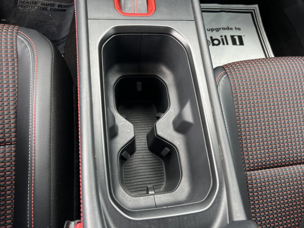 Used 2025 Nissan Kicks SR AWD/4WD image 19