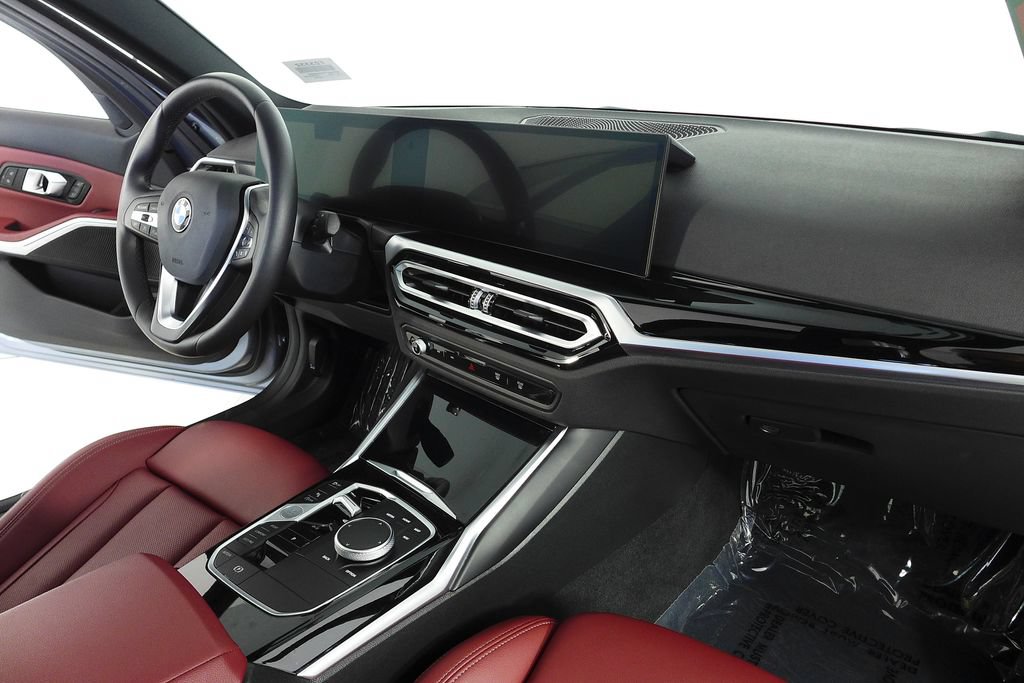 Certified 2024 BMW 330i Sedan w/ Convenience Package RWD image 13