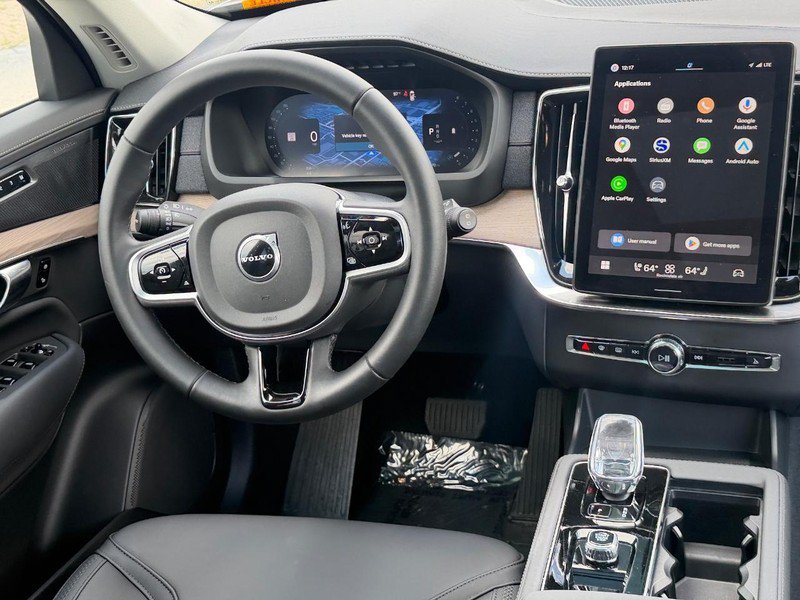 Certified 2026 Volvo XC90 B6 Plus AWD/4WD image 13