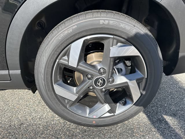 New 2026 Hyundai Venue SEL FWD image 37