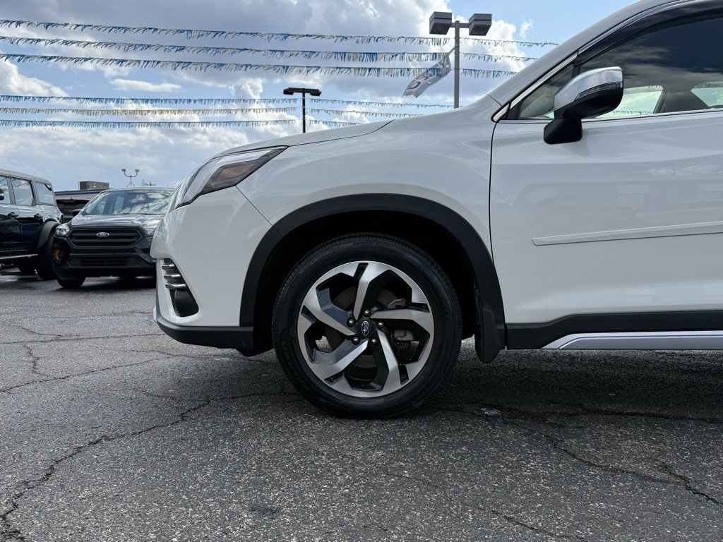 Used 2024 Subaru Forester Touring w/ Convenience Package image 30