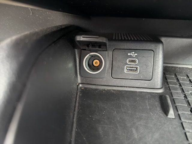 Used 2025 Ford Bronco Sport Badlands image 37