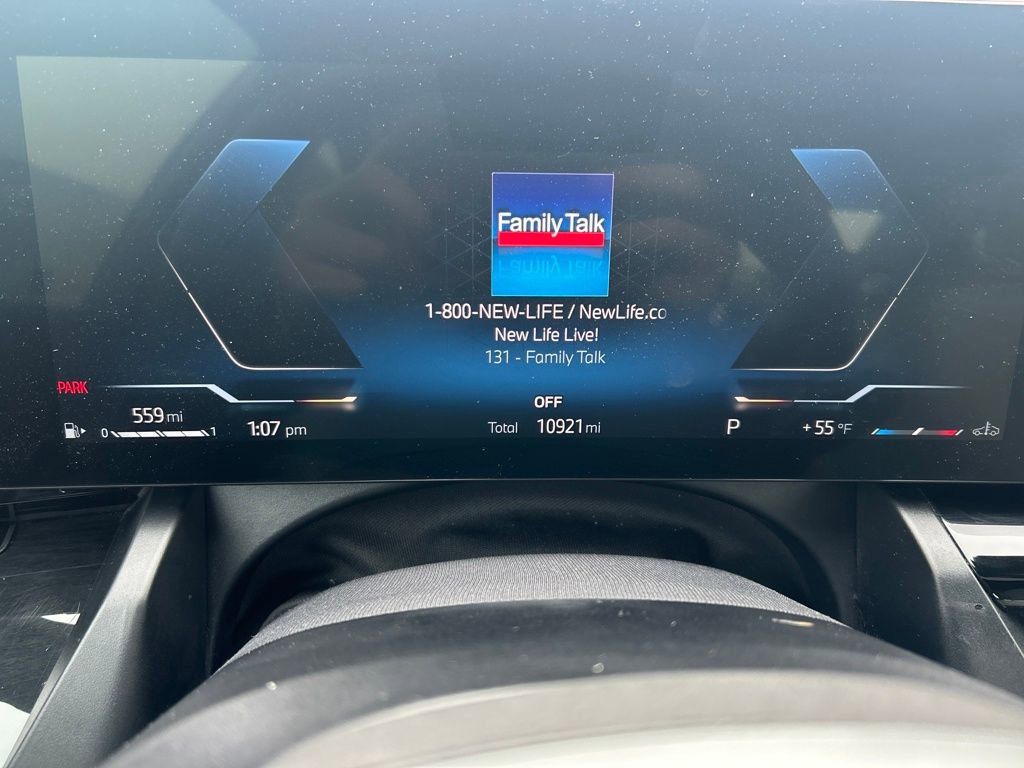 Used 2024 BMW 530i xDrive w/ Premium Package image 17