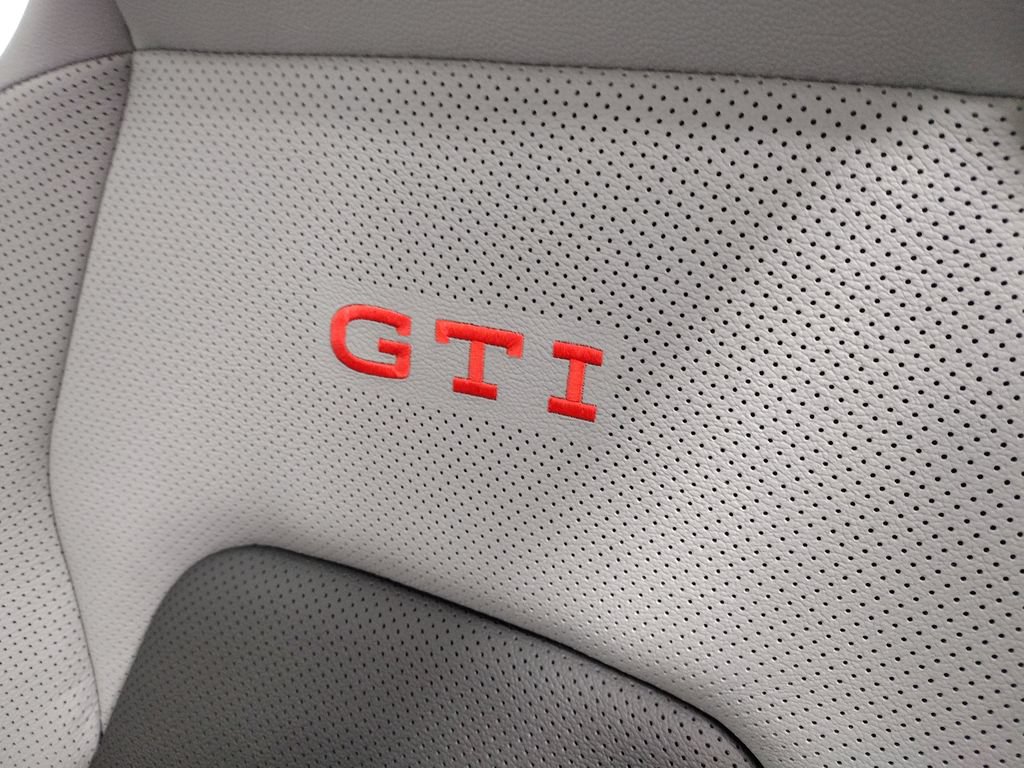 New 2026 Volkswagen GTI SE FWD image 24