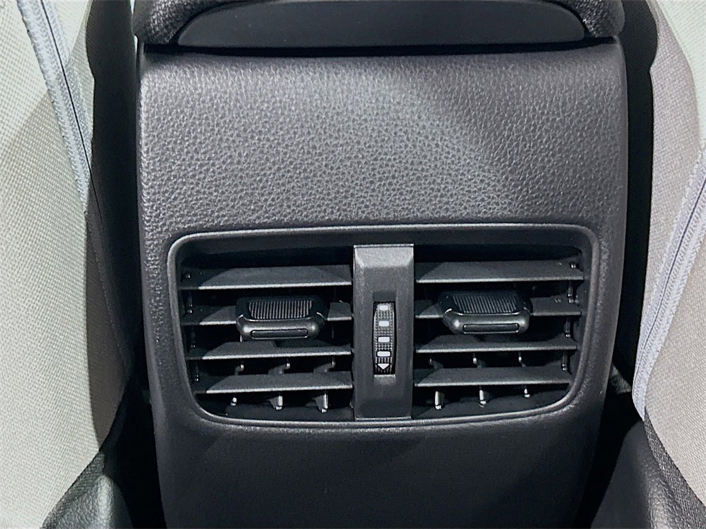 New 2026 Toyota Corolla Cross L image 21