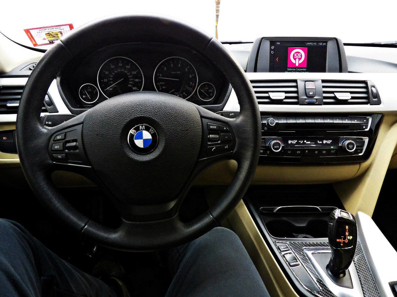 Used 2018 BMW 320i Sedan image 17