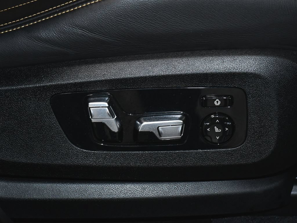 Used 2024 BMW X5 M Competition w/ Premium Package AWD/4WD image 63