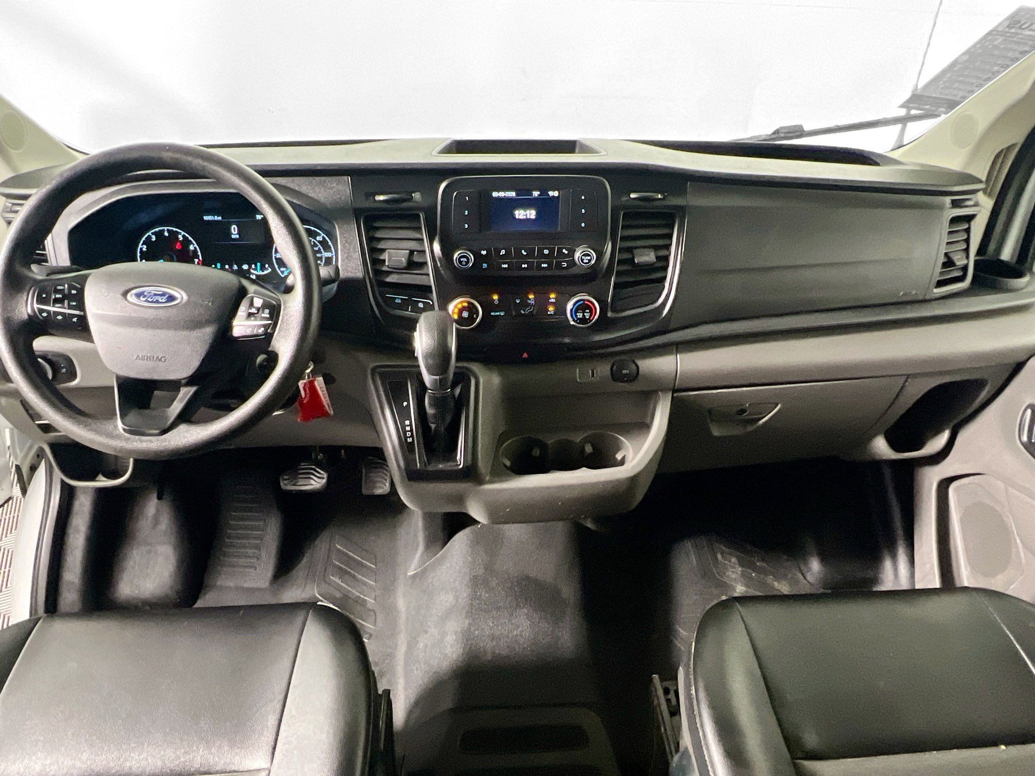 Used 2023 Ford Transit 350 XL image 29