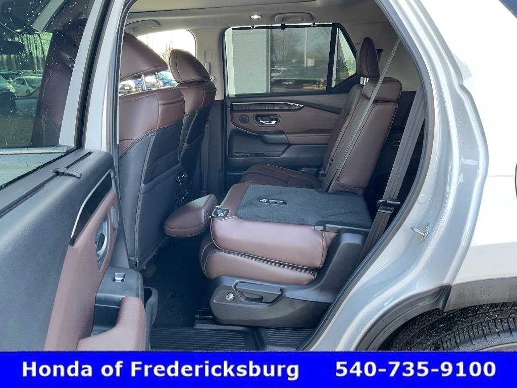 Certified 2025 Honda Pilot Elite image 28