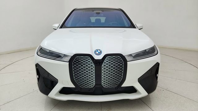 Used 2024 BMW iX xDrive50 w/ Premium Package AWD/4WD image 2