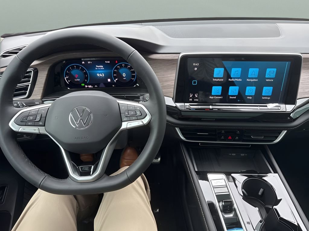 New 2026 Volkswagen Atlas SEL Premium R-Line AWD/4WD image 11