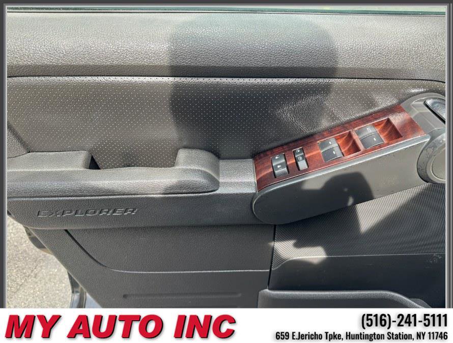 Used 2010 Ford Explorer Limited image 21
