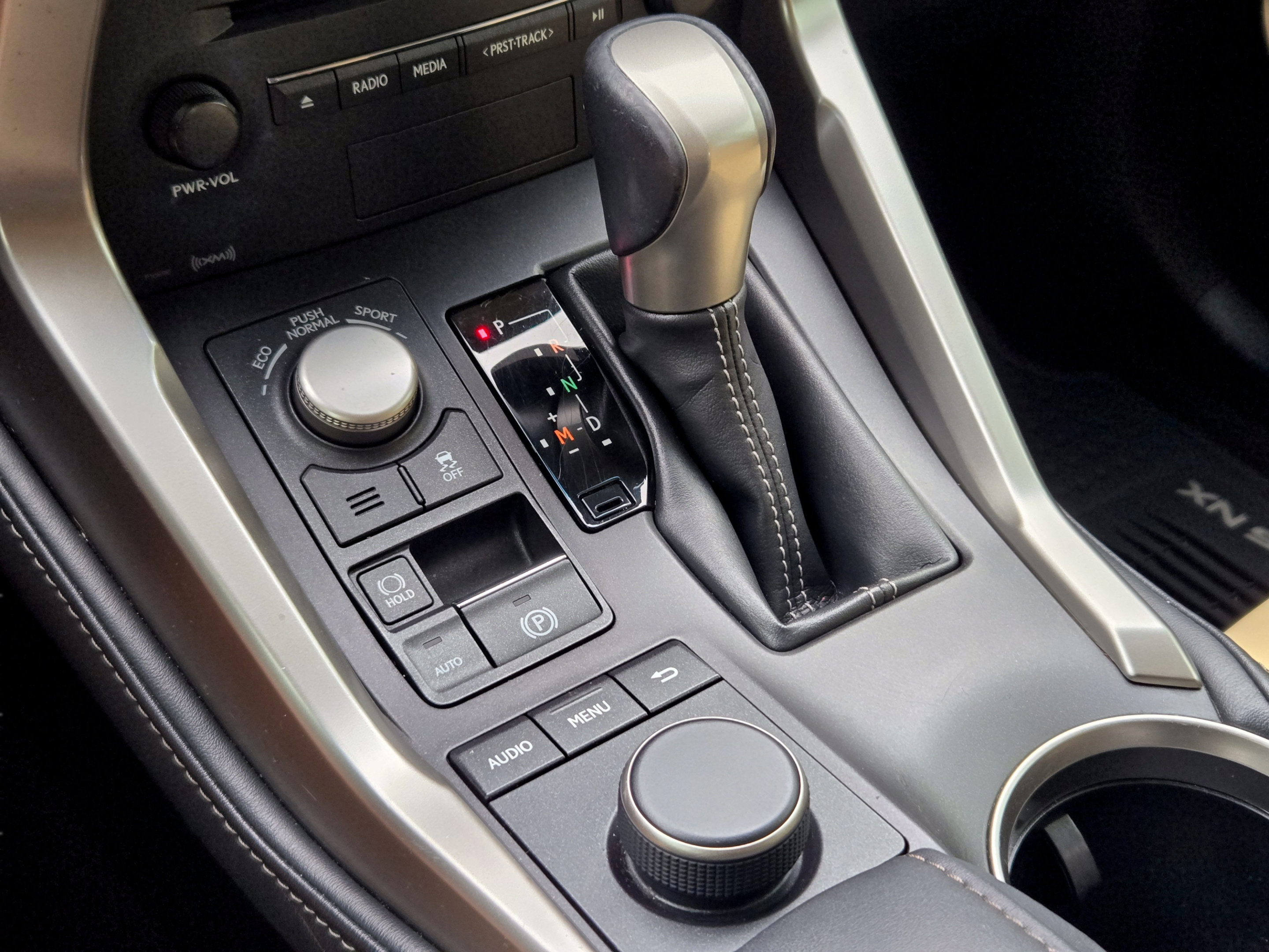 Used 2016 Lexus NX 200t FWD image 17