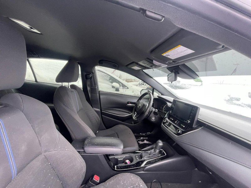 Used 2022 Toyota Corolla SE image 3