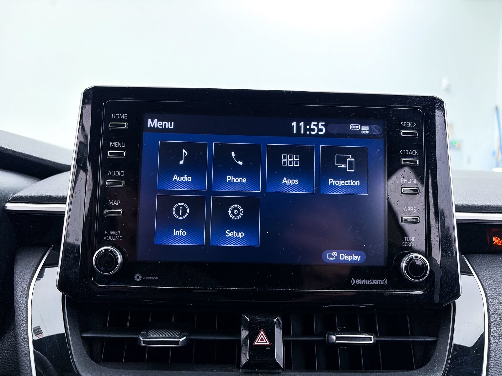 Used 2020 Toyota Corolla SE w/ Protection Package FWD image 19