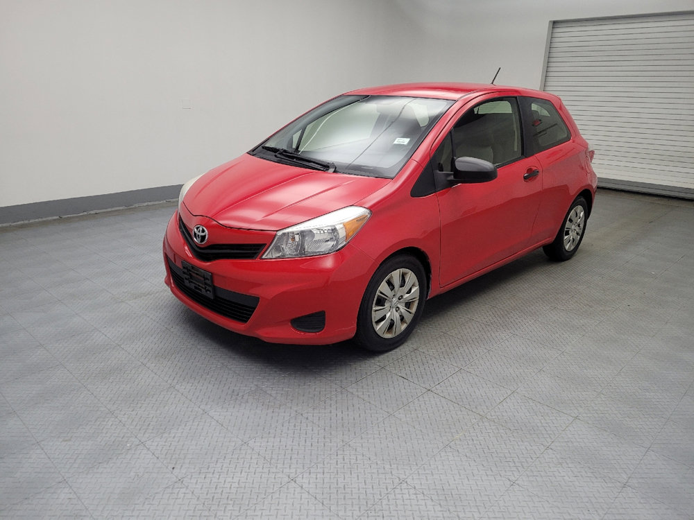 Used 2014 Toyota Yaris LE image 2