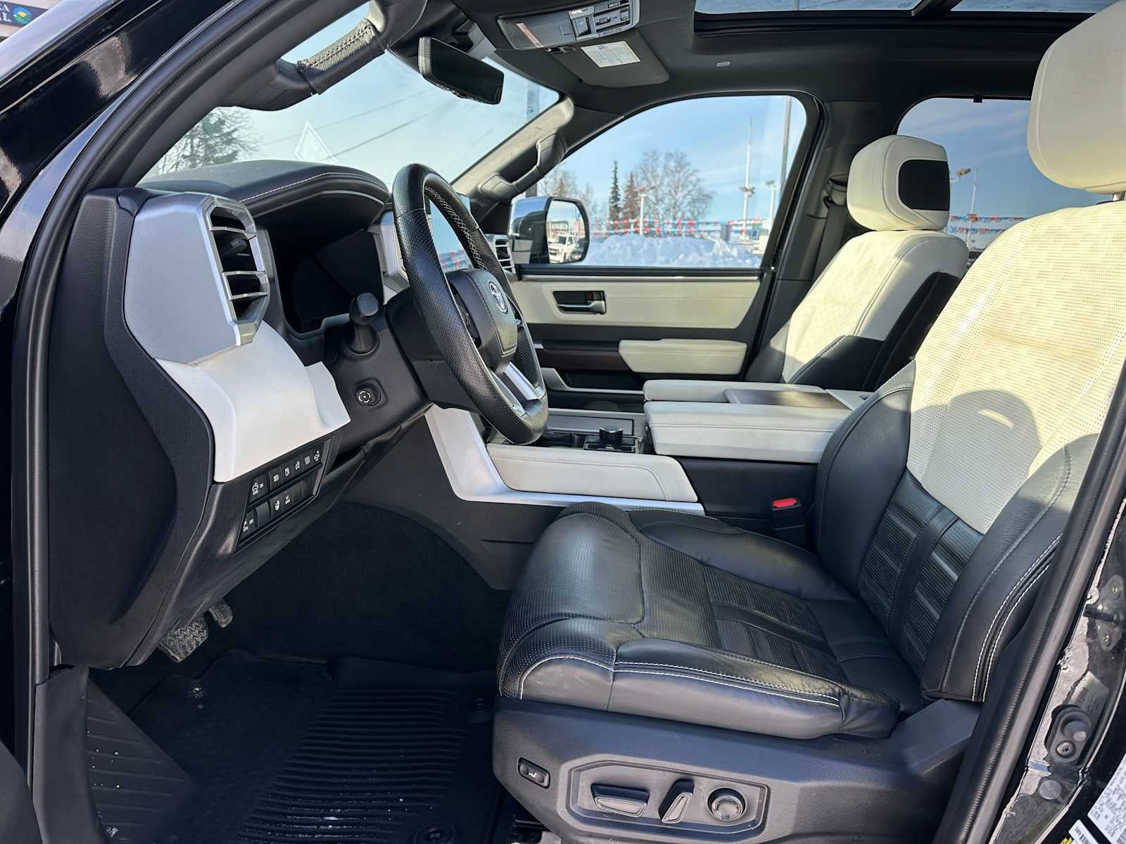 Used 2024 Toyota Tundra Capstone image 22