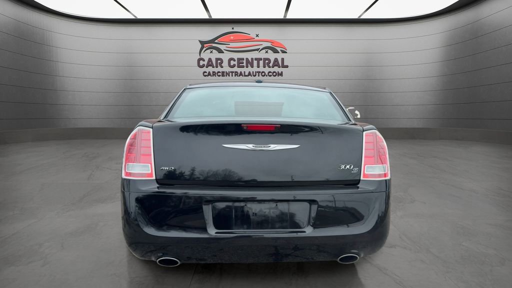 Used 2014 Chrysler 300 S AWD/4WD image 4