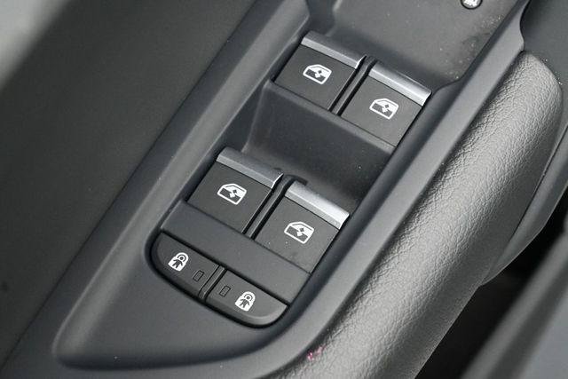 Used 2024 Audi Q5 2.0T Premium w/ Summer of Audi Package AWD/4WD image 13