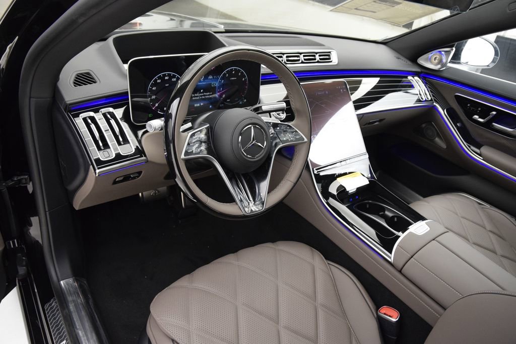 New 2026 Mercedes-Benz Maybach S 580 4MATIC image 21