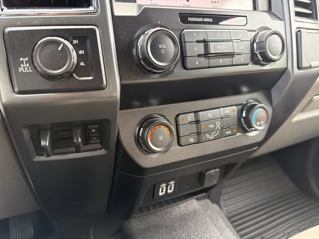 Used 2019 Ford F250 XLT w/ XLT Value Package AWD/4WD image 27