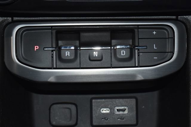 Used 2023 GMC Acadia SLE w/ Driver Convenience Package image 20