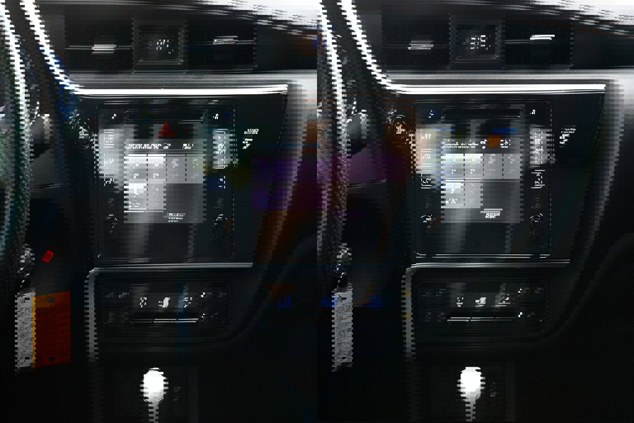 Used 2019 Toyota Corolla LE image 34