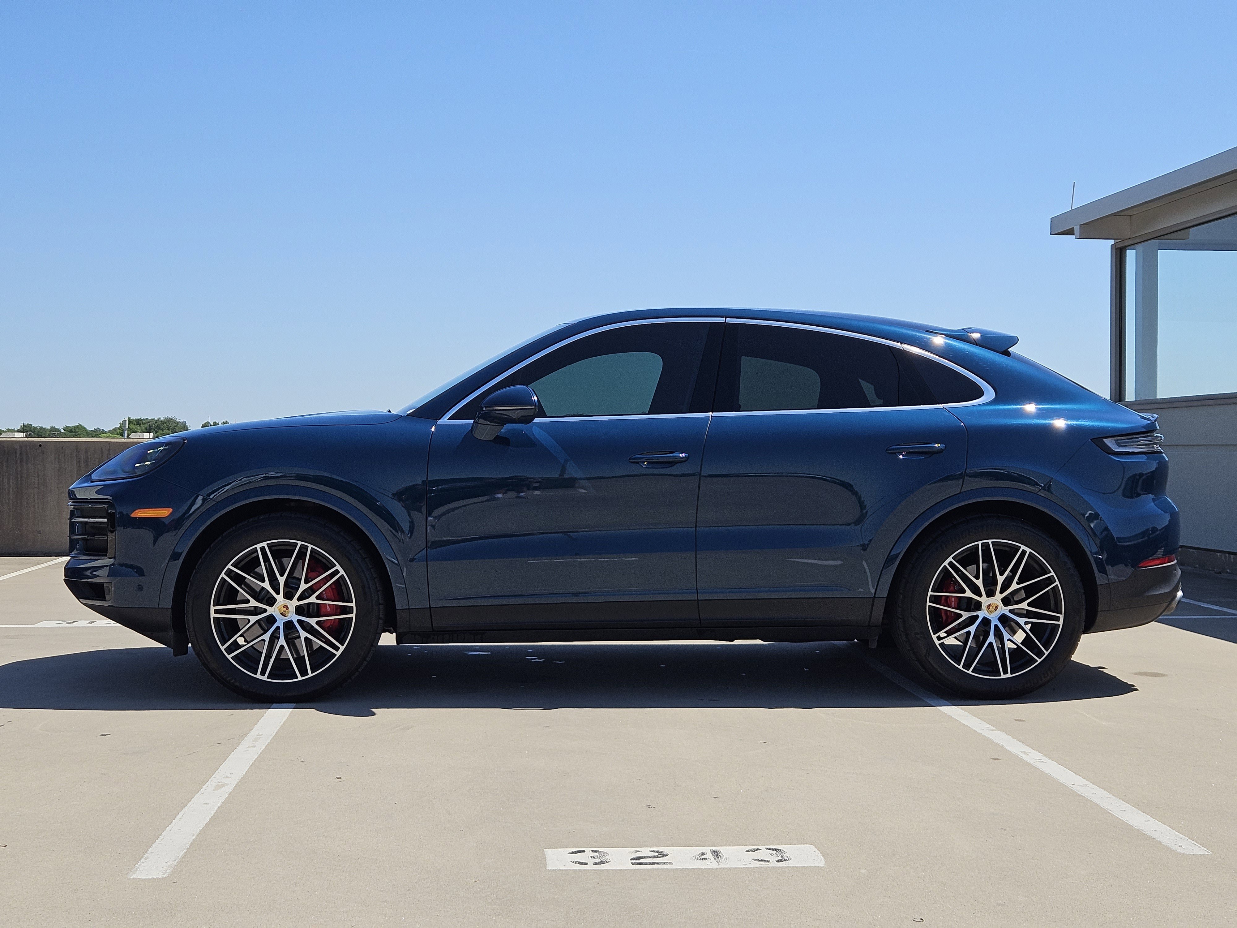 Certified 2024 Porsche Cayenne S AWD/4WD image 2