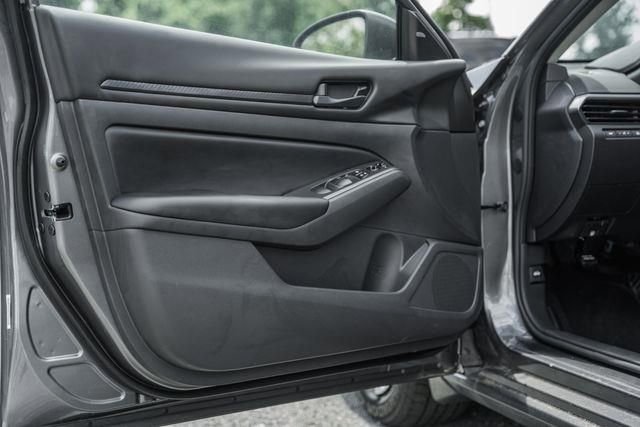 New 2025 Nissan Altima 2.5 S image 31